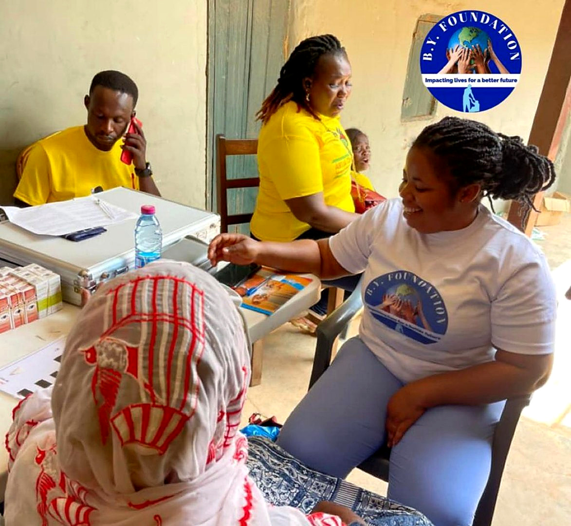 Eye care outreach in Ghana